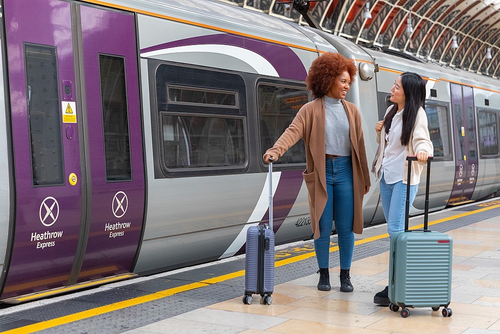 Traslado de aeropuerto fácil con el Heathrow Express - ¡Asegura tus tickets hoy!