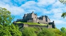 Edinburgh - The Royal City with castle & tour (standard class)